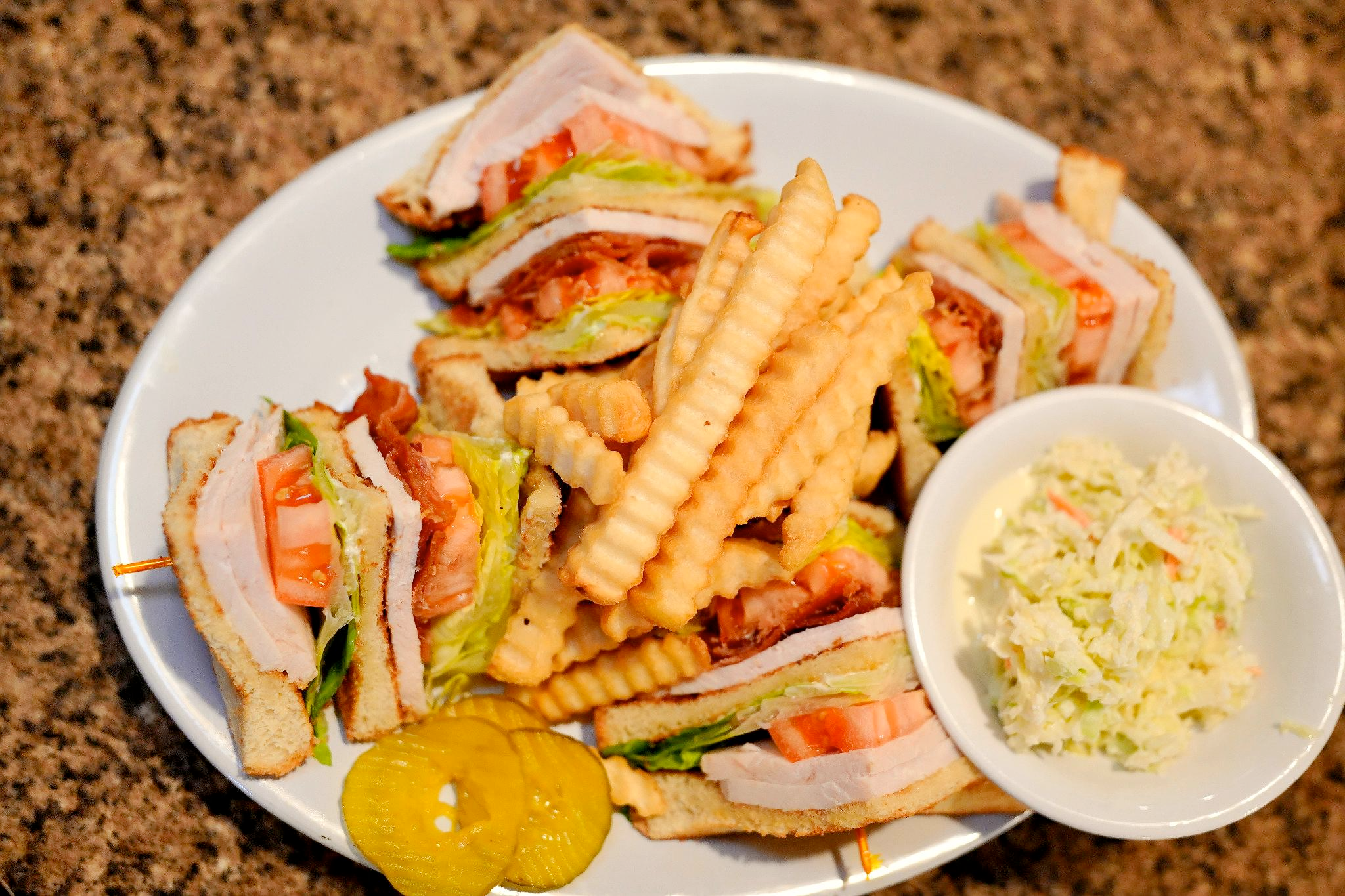 Largo Family Restaurant sandwich